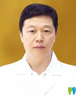 鄭州德貝口腔特邀醫(yī)生吳豪陽