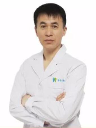 沈陽圣泰口腔門診部 任國(guó)亨