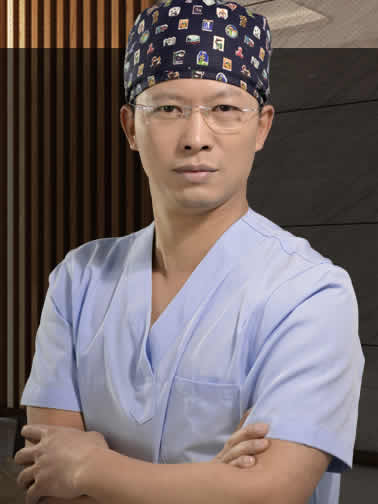 寧波現(xiàn)代口腔門診部  陳敬達