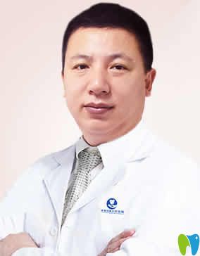 海南?？趪?guó)雅口腔院長(zhǎng)徐焰