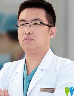 口腔修復(fù)推薦醫(yī)生<!--<i data=20240703-sp></i>-->