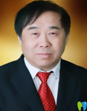 洛陽拜博口腔種植牙醫(yī)生楊小林 洛陽拜博口腔種植牙醫(yī)生楊小林