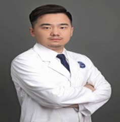 新鄉(xiāng)拜博口腔門診部 李川