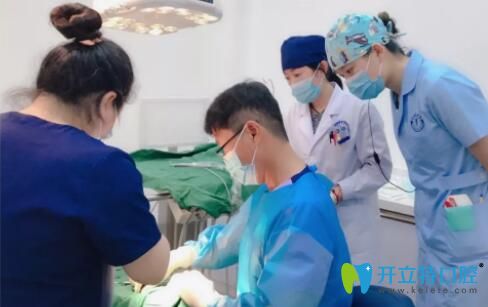 煙臺姜信模醫(yī)生在口腔治療中