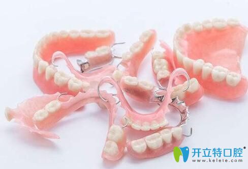 珠海鑲牙哪個(gè)醫(yī)院好?來(lái)看比較實(shí)惠的口腔名單及鑲牙價(jià)格表