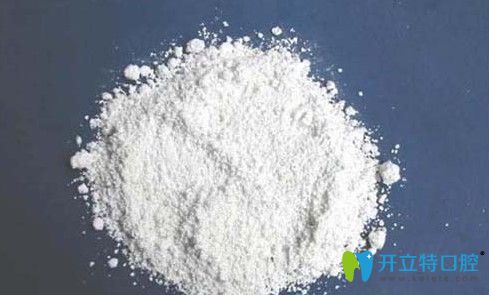 牙槽骨開窗可以通過植骨粉進(jìn)行治療