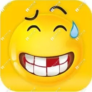 一場(chǎng)意外一顆門牙被撞掉了，好丑