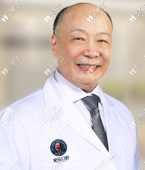 南寧柏樂(lè)口腔中國(guó)臺(tái)灣醫(yī)生吳安世