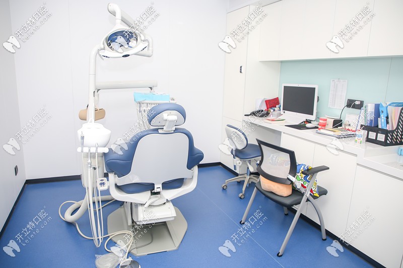 矯正時(shí)復(fù)診所用的獨(dú)立診室