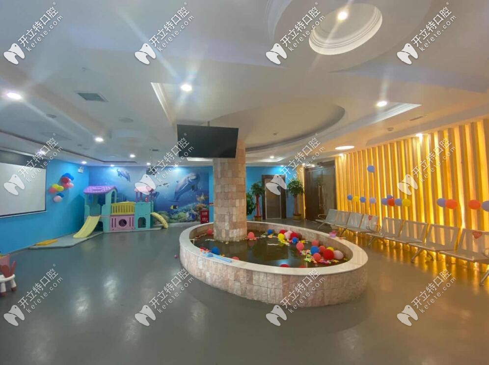 候診大廳 候診大廳