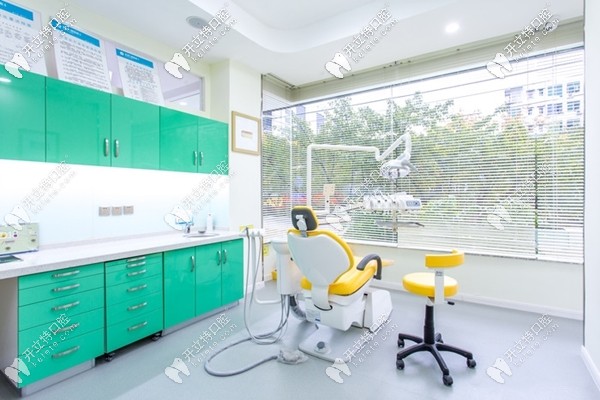 南充美昂口腔引進(jìn)眾多高端牙科設(shè)備 南充美昂口腔引進(jìn)眾多高端牙科設(shè)備