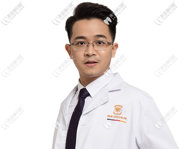 廣州柏德口腔楊醫(yī)生介紹