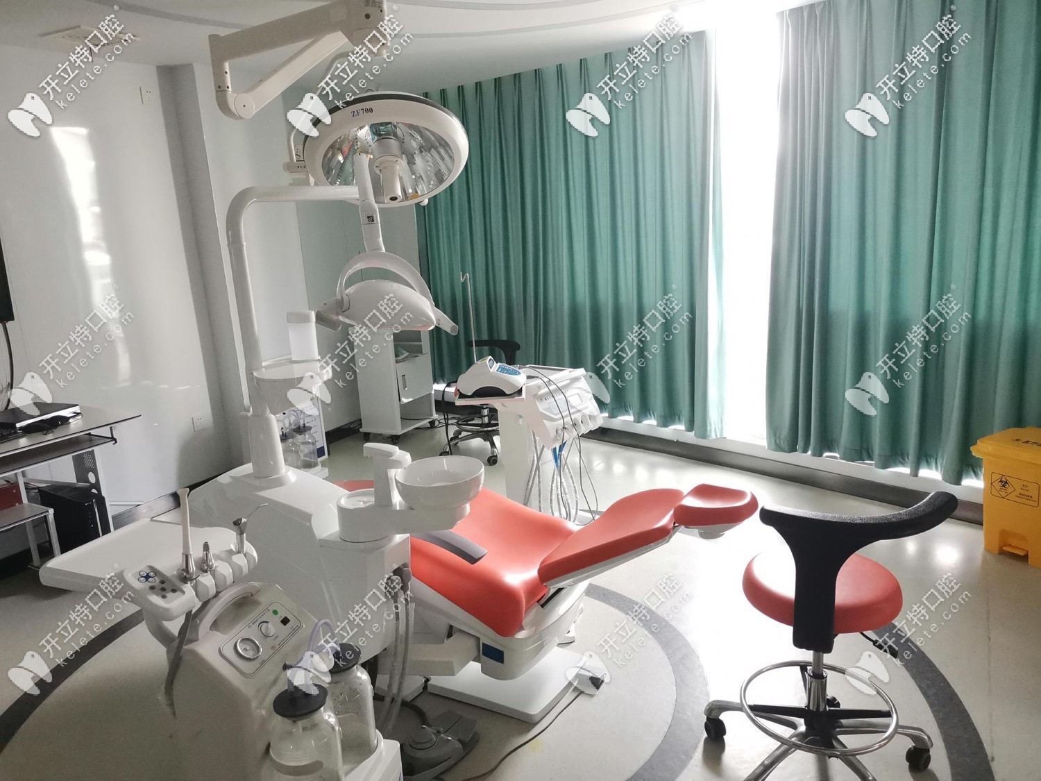 先進(jìn)的診療牙椅 先進(jìn)的診療牙椅