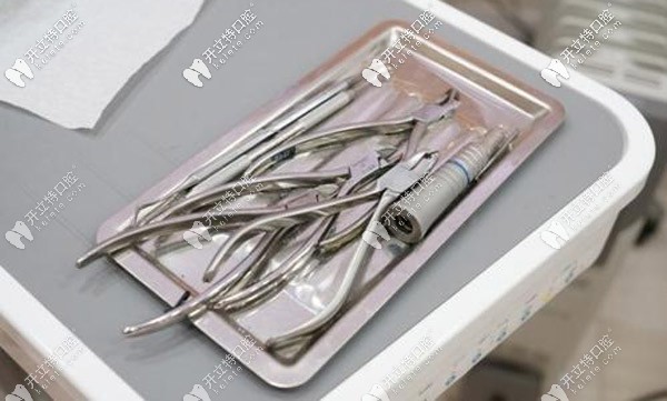 經(jīng)過(guò)二次消毒的口腔器械