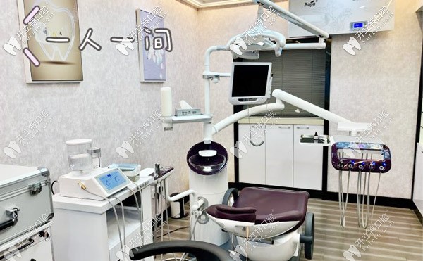 診室都是一人一間的