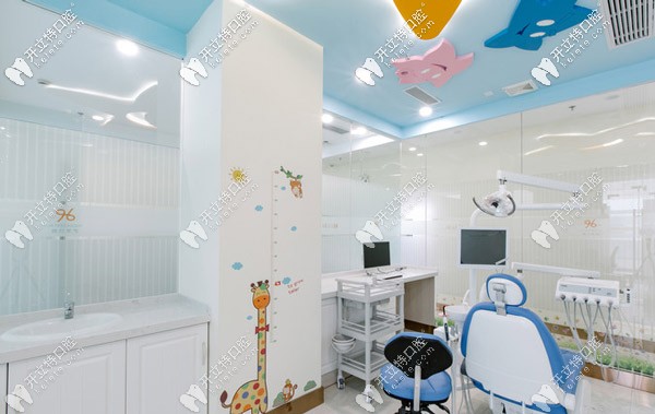 滬華口腔的診療室