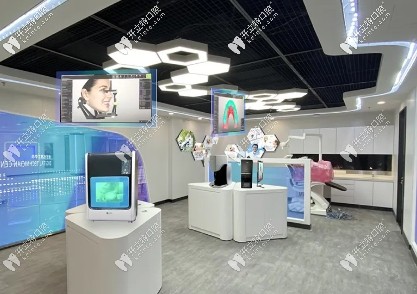 設立AI數(shù)字化一站式定制中心