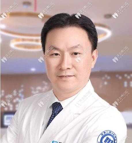 昆明美奧口腔曾強