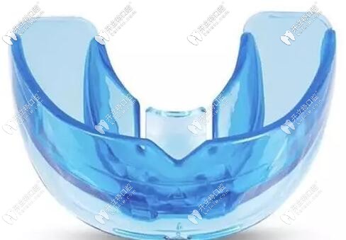 兒童只夜間戴硅膠牙套整牙效果好嗎?拿網購及mrc矯治器來說