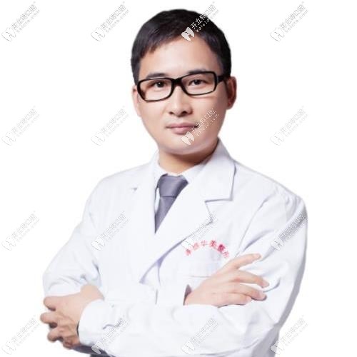 孝感華美口腔 張愛國